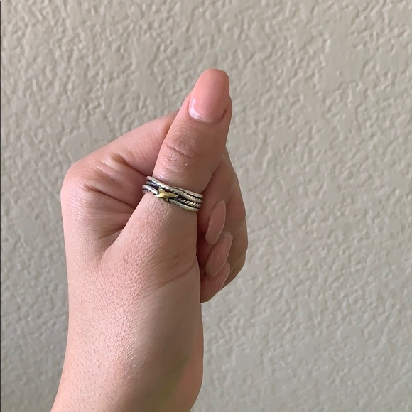 David Yurman 18k Gold X Crossover Ring - Picture 6 of 6